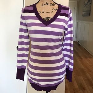 Women’s top shirt.